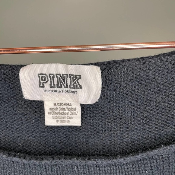 Pink Victoria Secret Cropped Off-The-Shoulder Sweater Black Star Print Medium - Picture 6 of 9